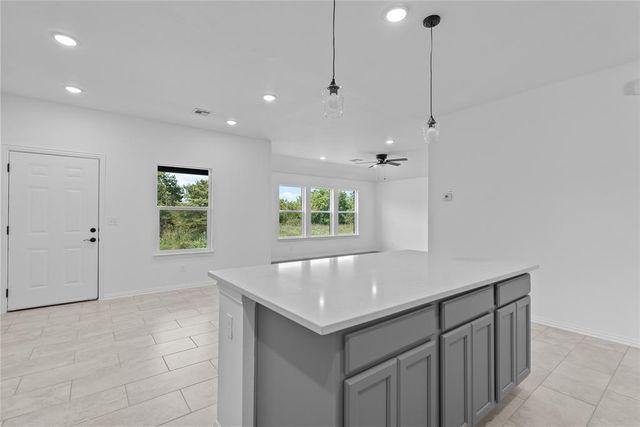 925 Indian Plains Road, Ardmore, OK 73401