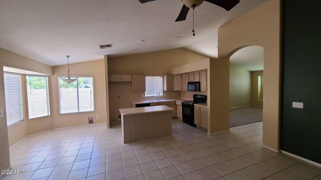 4422 E White Aster Street, Phoenix, AZ 85044