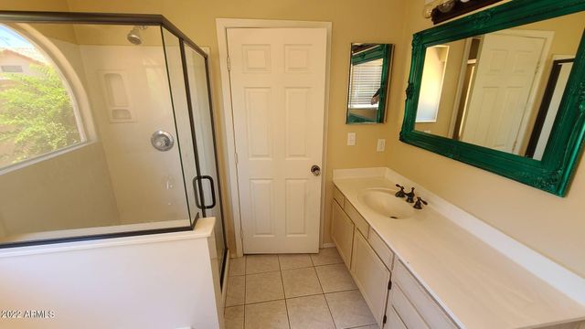 4422 E White Aster Street, Phoenix, AZ 85044