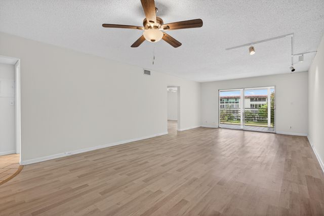 3306 Aruba Way E3, Coconut Creek, FL 33066