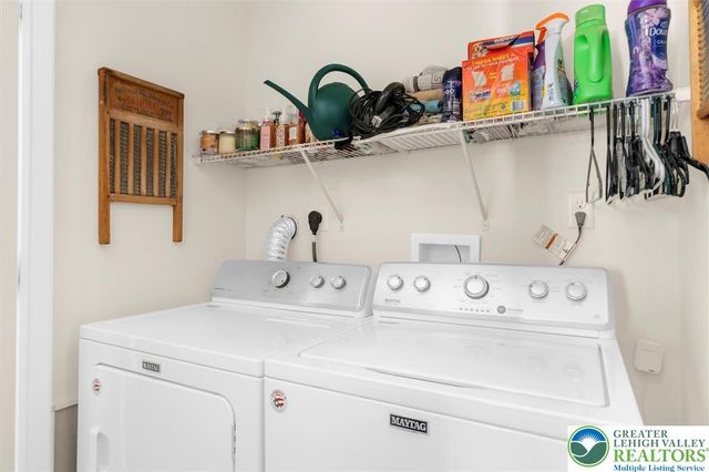 7695 Barrow Drive, Macungie Boro, PA 18062