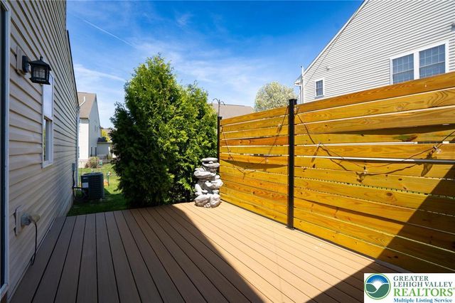 7695 Barrow Drive, Macungie Boro, PA 18062