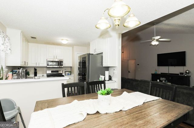 5055 River Overlook Way, Lithonia, GA 30038
