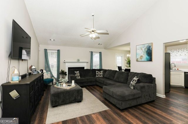 5055 River Overlook Way, Lithonia, GA 30038