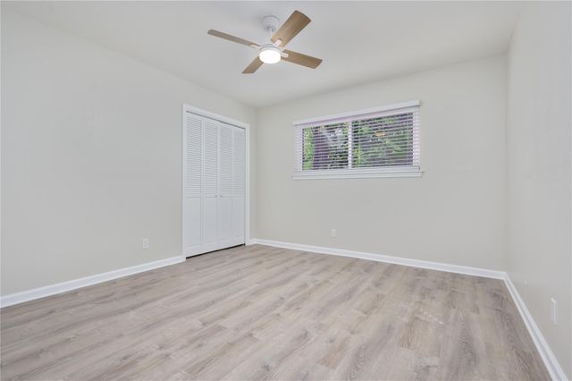 520 Cutty TRL B, Lakeway, TX 78734