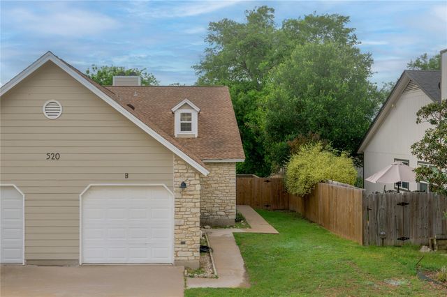 520 Cutty TRL B, Lakeway, TX 78734