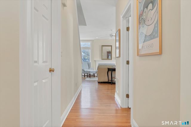 49 Copper Creek Circle 49, Newtown, CT 06470