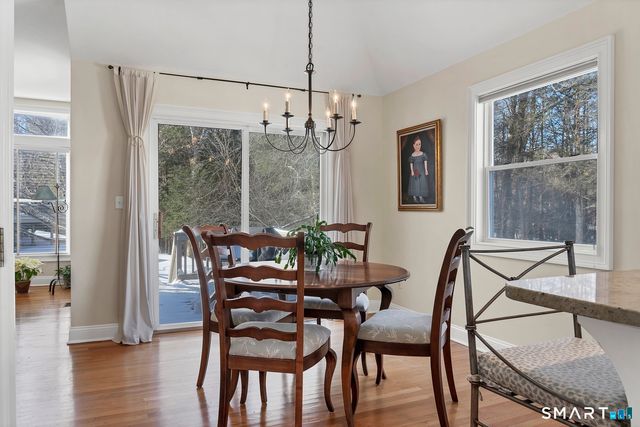 49 Copper Creek Circle 49, Newtown, CT 06470