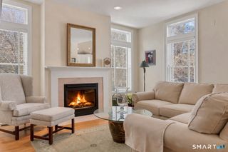 49 Copper Creek Circle 49, Newtown, CT 06470