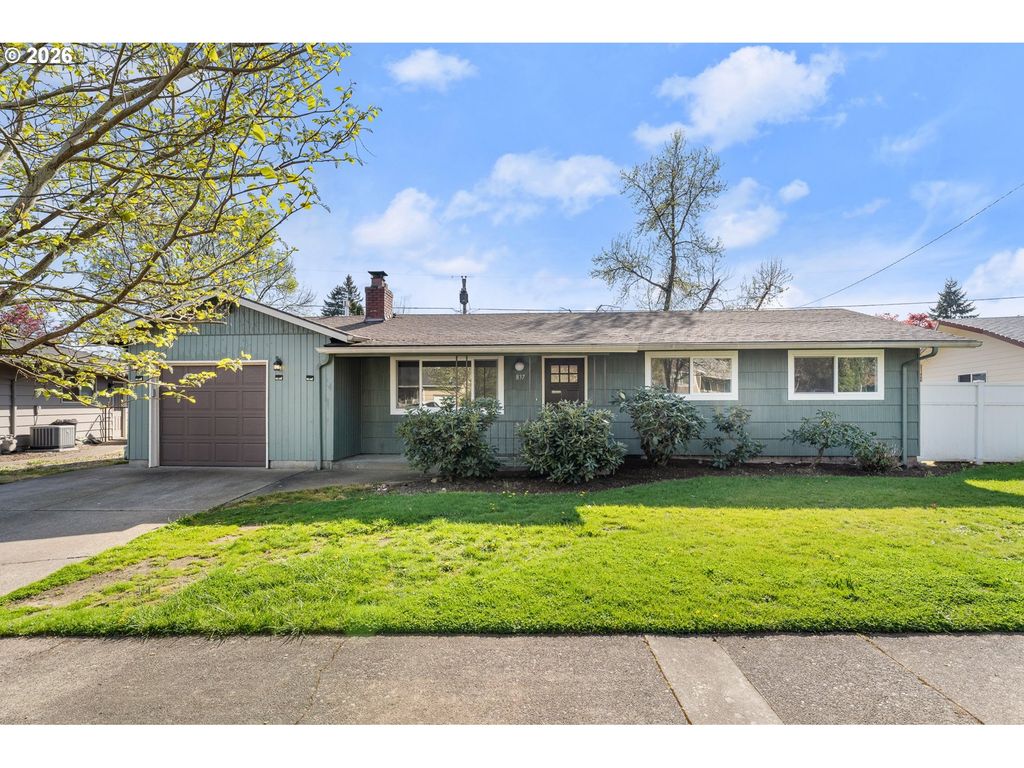 837 Se 169TH Dr, Portland, OR 97233