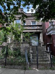 3936 W Congress Parkway, Chicago, IL 60624