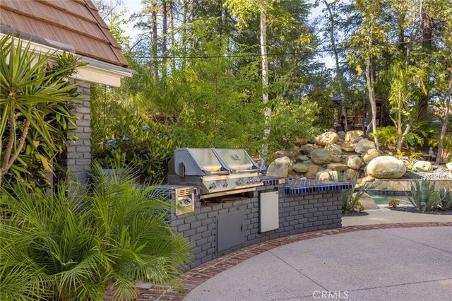 29155 Old Mill Creek, Agoura Hills, CA 91301