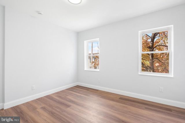 105 CARROLLTON AVE, Baltimore, MD 21223