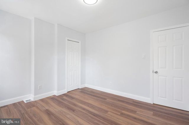 105 CARROLLTON AVE, Baltimore, MD 21223