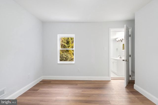 105 CARROLLTON AVE, Baltimore, MD 21223