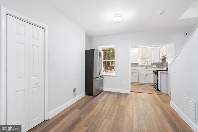 105 CARROLLTON AVE, Baltimore, MD 21223