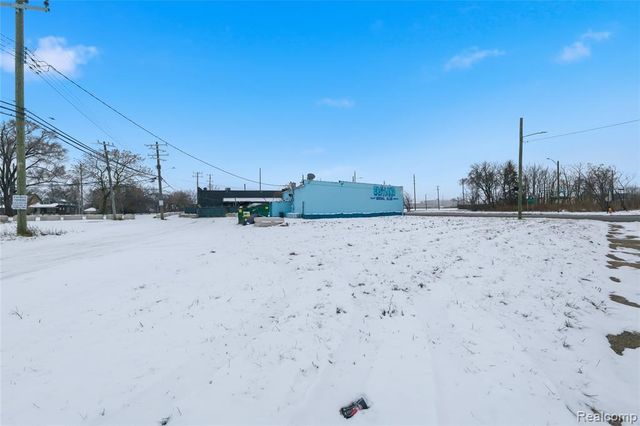 10340 Van Dyke Street, Detroit, MI 48234