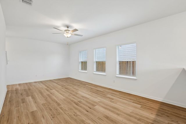 18400 Stellers Sea ST, Elgin, TX 78621