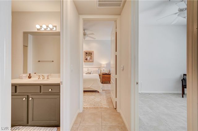 38 East Serene Avenue 232, Las Vegas, NV 89123