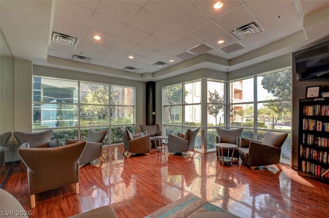38 East Serene Avenue 232, Las Vegas, NV 89123