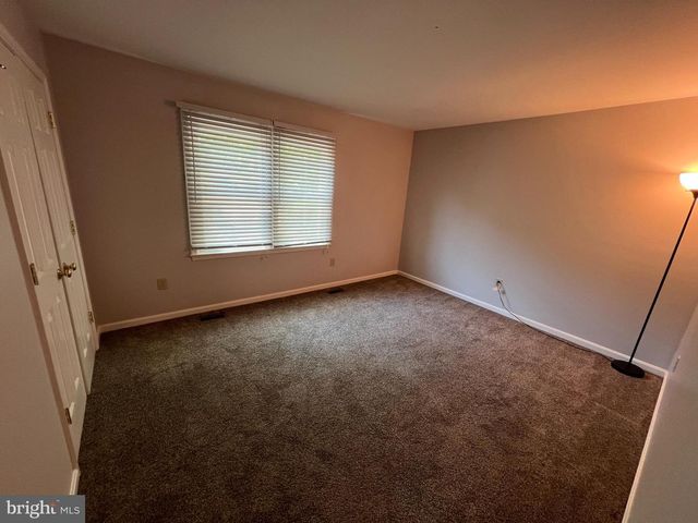 7 S POINTE LANE, Fredericksburg, VA 22405