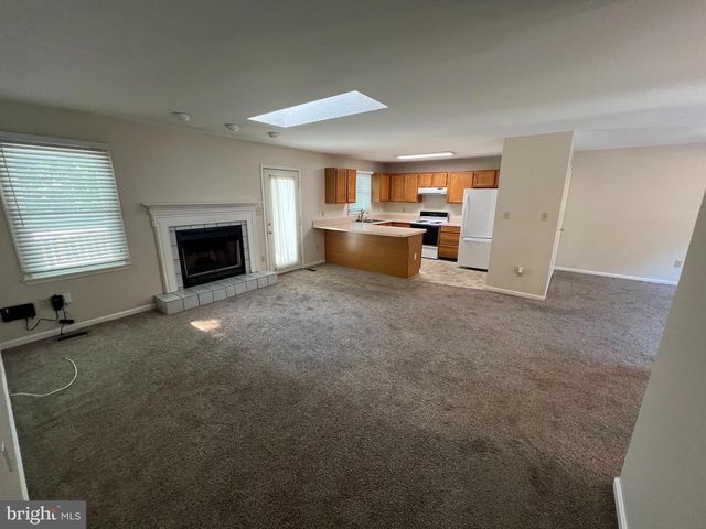 7 S POINTE LANE, Fredericksburg, VA 22405