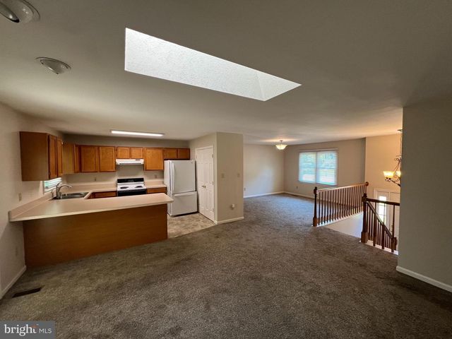 7 S POINTE LANE, Fredericksburg, VA 22405