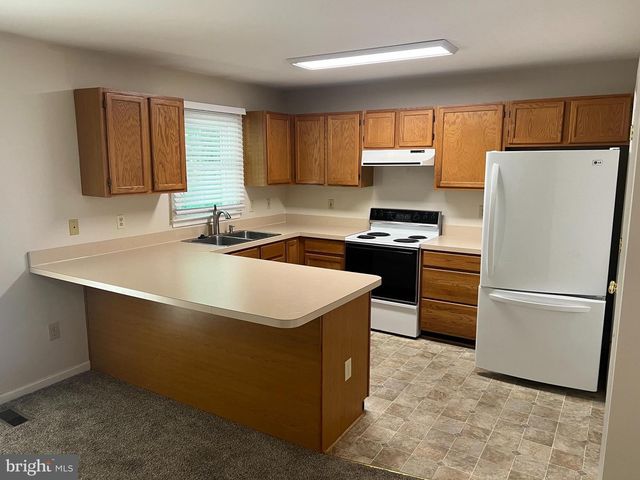 7 S POINTE LANE, Fredericksburg, VA 22405
