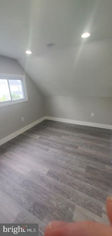 84 WHITEWOOD DR, Levittown, PA 19057