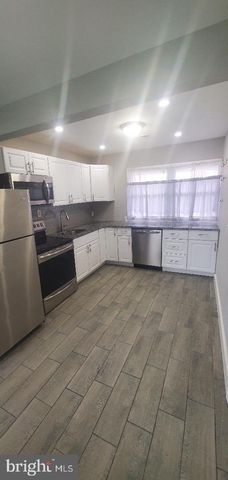 84 WHITEWOOD DR, Levittown, PA 19057