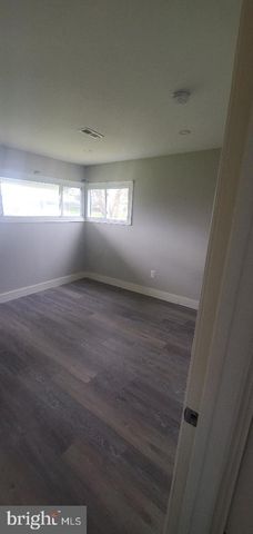 84 WHITEWOOD DR, Levittown, PA 19057