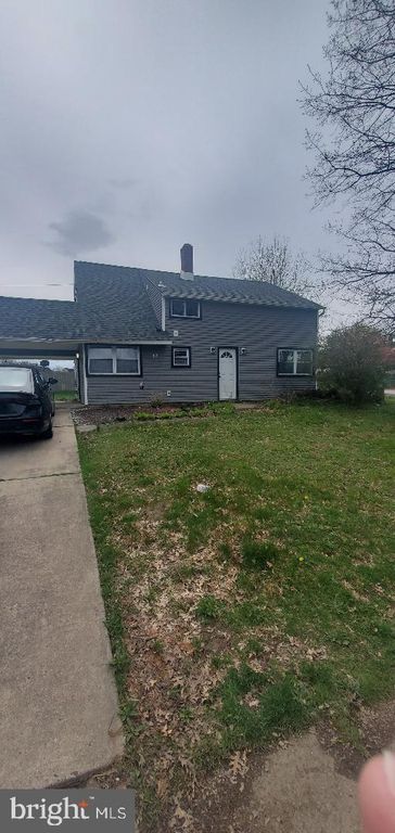 84 WHITEWOOD DR, Levittown, PA 19057