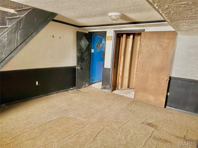 8150 Rector Drive, Berkeley, MO 63134