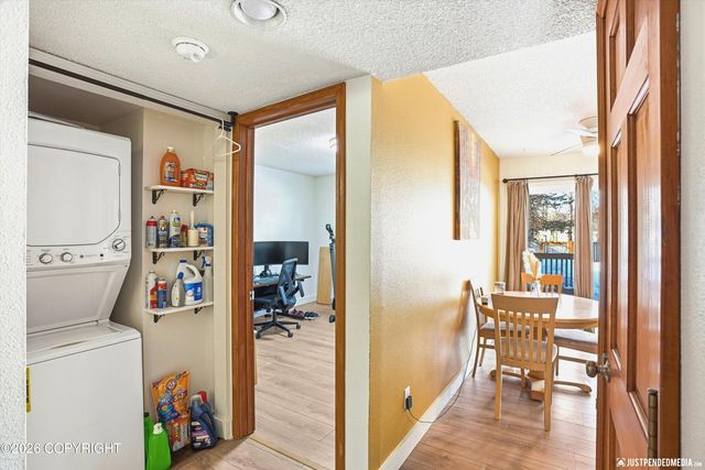 10260 Tartan Circle, Anchorage, AK 99507