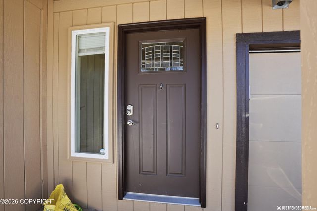 10260 Tartan Circle, Anchorage, AK 99507