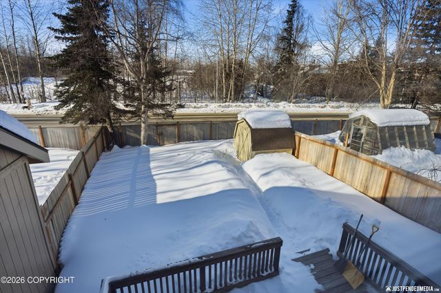 10260 Tartan Circle, Anchorage, AK 99507