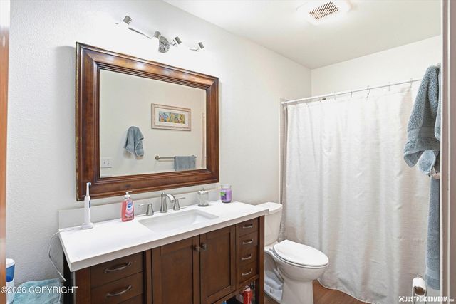 10260 Tartan Circle, Anchorage, AK 99507