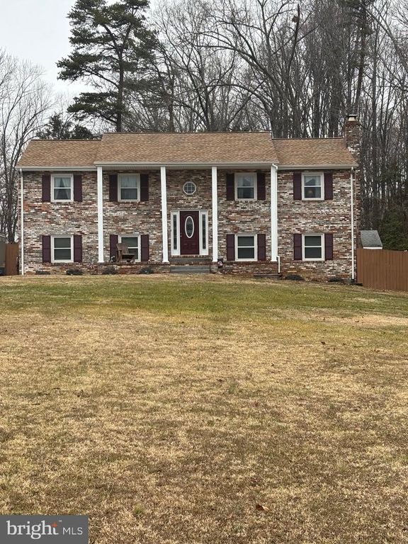2 SAINT JAMES CT, Stafford, VA 22556