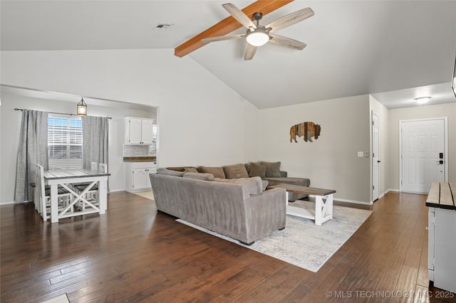19804 E 37th Place S, Broken Arrow, OK 74014