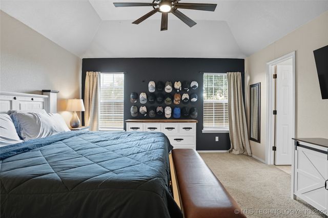 19804 E 37th Place S, Broken Arrow, OK 74014