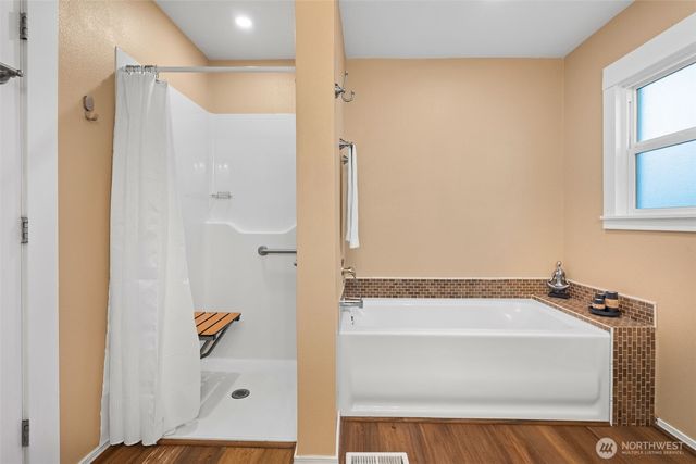 712 S 58th Street, Tacoma, WA 98408