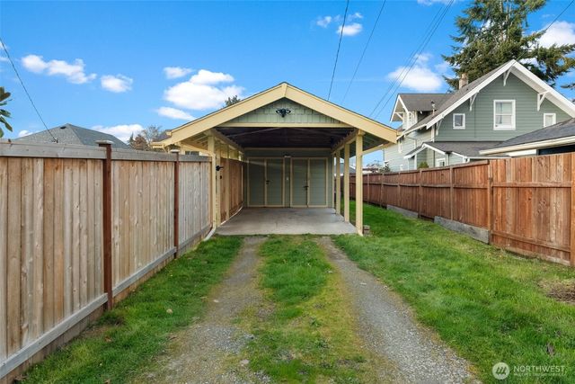 712 S 58th Street, Tacoma, WA 98408