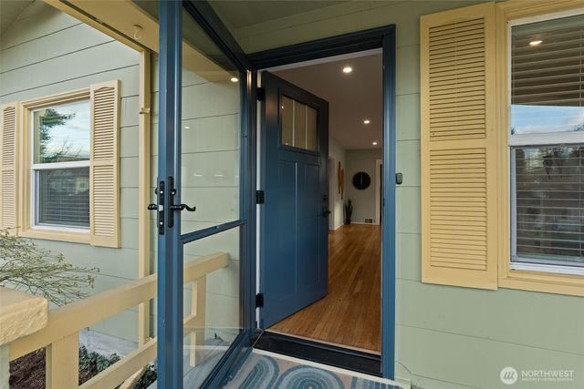 712 S 58th Street, Tacoma, WA 98408