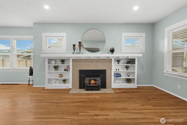 712 S 58th Street, Tacoma, WA 98408