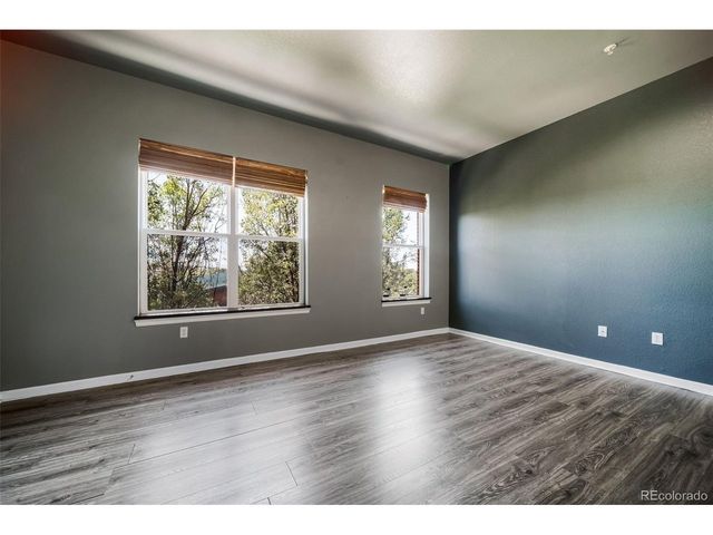 15475 Andrews Dr 305, Denver, CO 80239