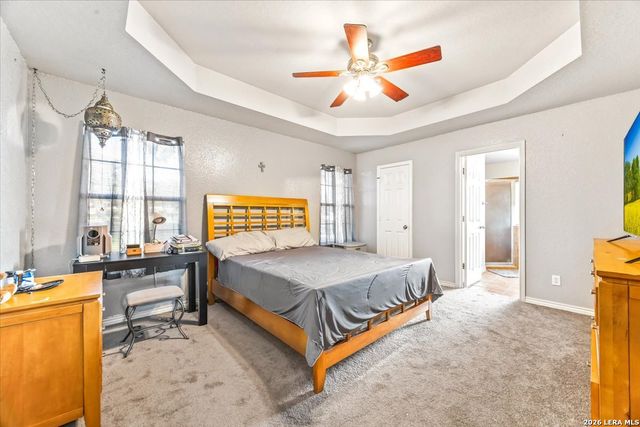 155 COUNTRY GDNS, La Vernia, TX 78121