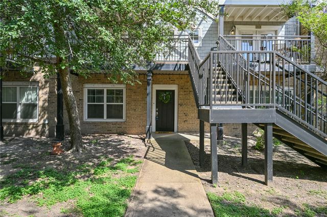 1725 Harvey Mitchell S 1812, College Station, TX 77840