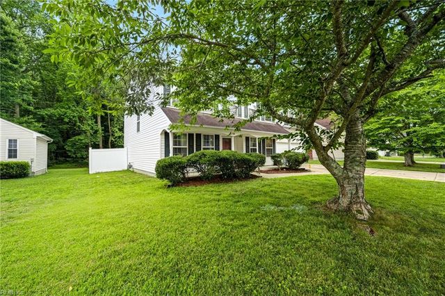 108 Montrose DR, Hampton, VA 23666