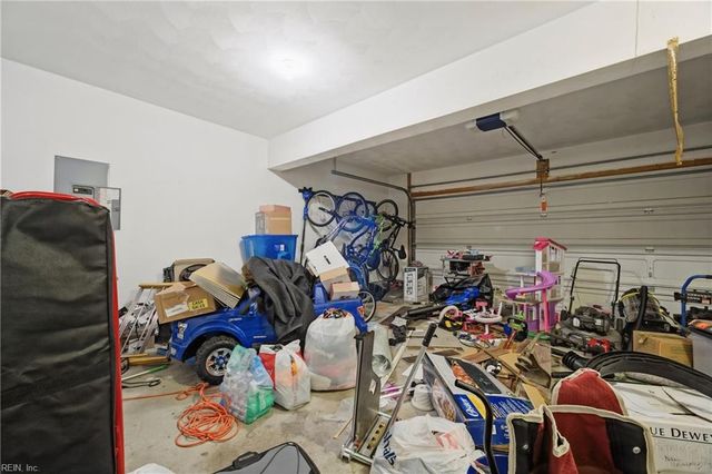 108 Montrose DR, Hampton, VA 23666