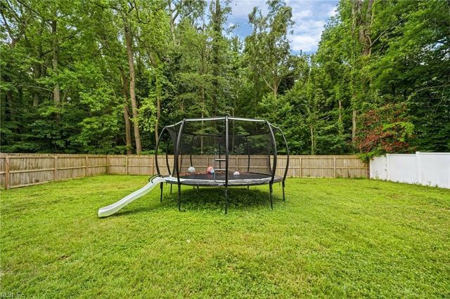 108 Montrose DR, Hampton, VA 23666